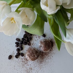 Coffee Amaretti, Peco-chino (Espresso Meets Almond)